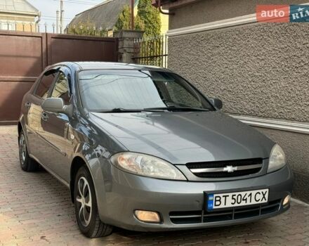 Серый Шевроле Лачетти, объемом двигателя 1.6 л и пробегом 211 тыс. км за 4900 $, фото 1 на Automoto.ua