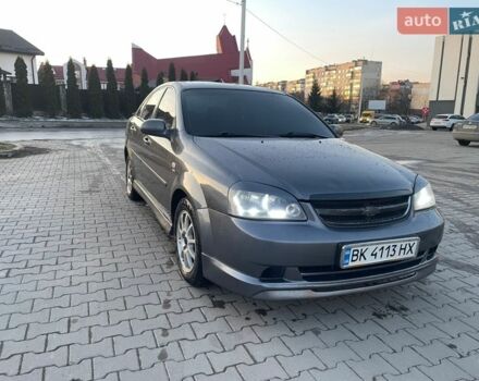 Сірий Шевроле Лачетті, об'ємом двигуна 2 л та пробігом 199 тис. км за 3150 $, фото 1 на Automoto.ua