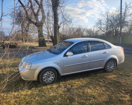 Серый Шевроле Лачетти, объемом двигателя 1 л и пробегом 185 тыс. км за 5500 $, фото 1 на Automoto.ua