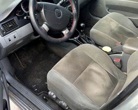 Серый Шевроле Лачетти, объемом двигателя 1.8 л и пробегом 240 тыс. км за 3800 $, фото 1 на Automoto.ua