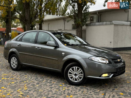 Шевроле Лачетти 2013 в Ахтырке на Automoto.ua Серый Шевроле Лачетти, объемом двигателя 0 л и пробегом 120 тыс. км за 5250 $, фото 1 на Automoto.ua