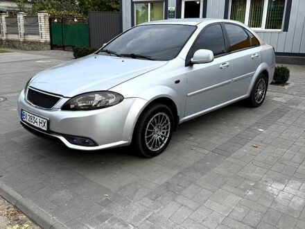 Сірий Шевроле Лачетті, об'ємом двигуна 1.5 л та пробігом 207 тис. км за 4400 $, фото 1 на Automoto.ua