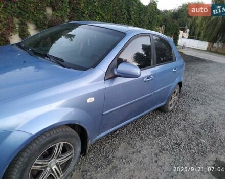Синій Шевроле Лачетті, об'ємом двигуна 1.6 л та пробігом 223 тис. км за 3200 $, фото 4 на Automoto.ua