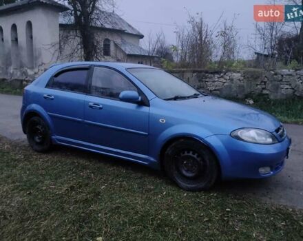 Синий Шевроле Лачетти, объемом двигателя 1.8 л и пробегом 144 тыс. км за 2800 $, фото 2 на Automoto.ua