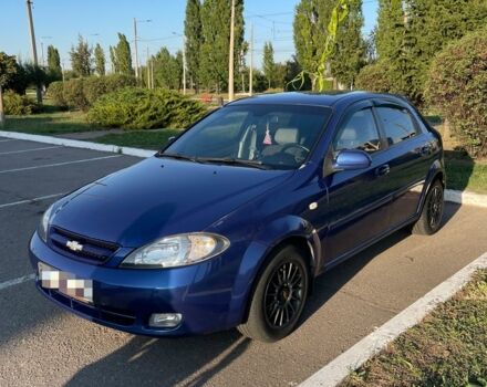 Синий Шевроле Лачетти, объемом двигателя 1.8 л и пробегом 154 тыс. км за 3700 $, фото 3 на Automoto.ua