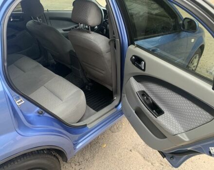 Синий Шевроле Лачетти, объемом двигателя 1.8 л и пробегом 152 тыс. км за 5500 $, фото 8 на Automoto.ua