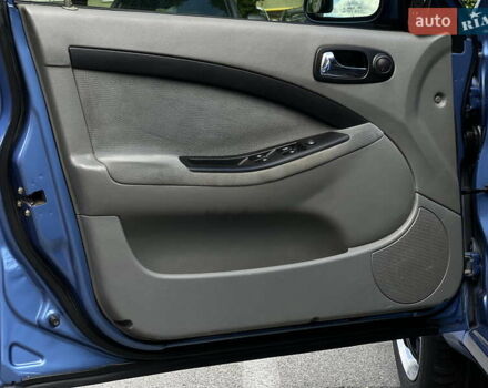 Синий Шевроле Лачетти, объемом двигателя 1.6 л и пробегом 190 тыс. км за 6200 $, фото 12 на Automoto.ua