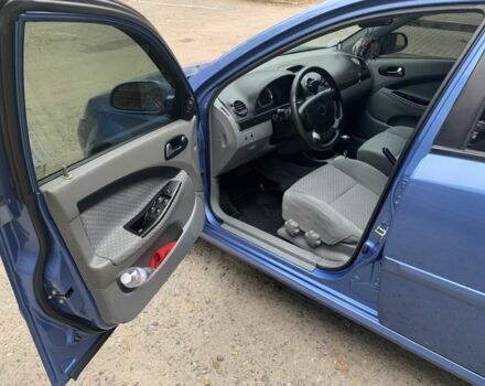 Синий Шевроле Лачетти, объемом двигателя 1.8 л и пробегом 152 тыс. км за 5500 $, фото 6 на Automoto.ua