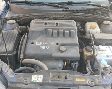 Синий Шевроле Лачетти, объемом двигателя 1.4 л и пробегом 185 тыс. км за 3900 $, фото 6 на Automoto.ua