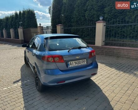 Синий Шевроле Лачетти, объемом двигателя 1.8 л и пробегом 299 тыс. км за 3500 $, фото 3 на Automoto.ua