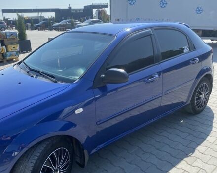 Синий Шевроле Лачетти, объемом двигателя 1.6 л и пробегом 233 тыс. км за 4038 $, фото 3 на Automoto.ua