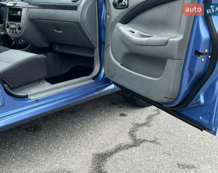 Синий Шевроле Лачетти, объемом двигателя 1.8 л и пробегом 188 тыс. км за 4999 $, фото 26 на Automoto.ua