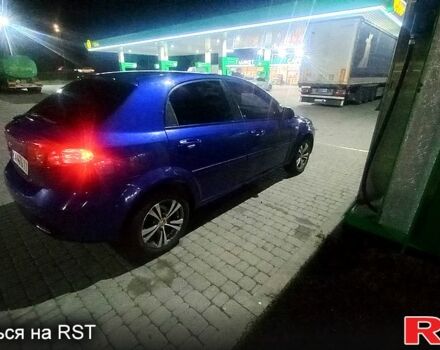 Синий Шевроле Лачетти, объемом двигателя 1.4 л и пробегом 250 тыс. км за 3200 $, фото 5 на Automoto.ua