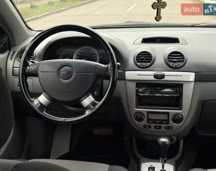 Синий Шевроле Лачетти, объемом двигателя 1.8 л и пробегом 188 тыс. км за 4800 $, фото 12 на Automoto.ua