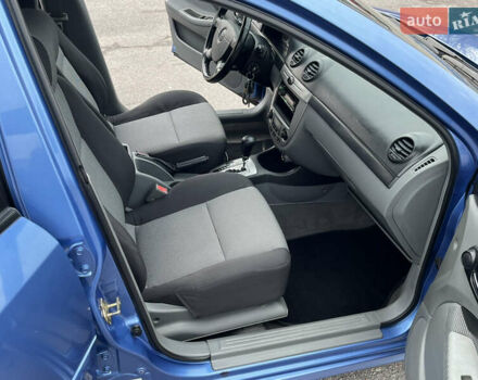 Синий Шевроле Лачетти, объемом двигателя 1.8 л и пробегом 188 тыс. км за 4999 $, фото 28 на Automoto.ua