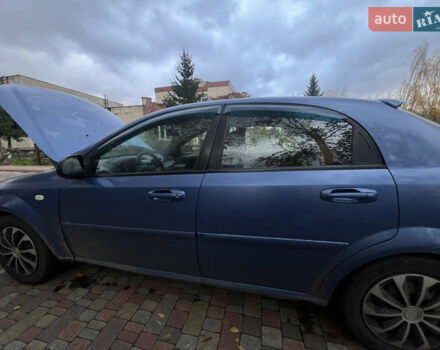 Синий Шевроле Лачетти, объемом двигателя 1.6 л и пробегом 260 тыс. км за 2500 $, фото 5 на Automoto.ua