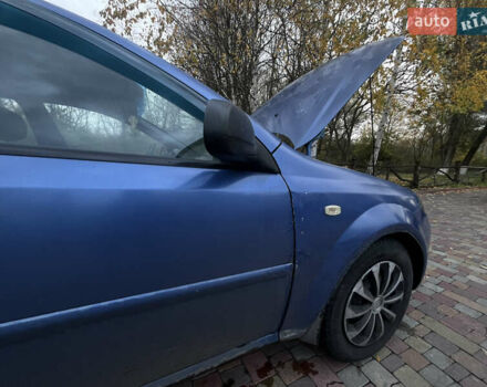Синий Шевроле Лачетти, объемом двигателя 1.6 л и пробегом 260 тыс. км за 2500 $, фото 3 на Automoto.ua
