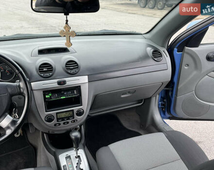 Синий Шевроле Лачетти, объемом двигателя 1.8 л и пробегом 188 тыс. км за 4999 $, фото 33 на Automoto.ua