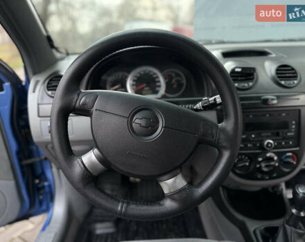 Синий Шевроле Лачетти, объемом двигателя 1.6 л и пробегом 187 тыс. км за 3300 $, фото 26 на Automoto.ua