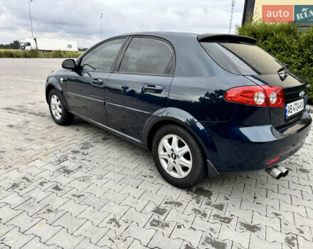 Синий Шевроле Лачетти, объемом двигателя 1.8 л и пробегом 330 тыс. км за 3350 $, фото 4 на Automoto.ua