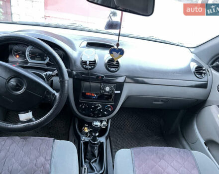 Синий Шевроле Лачетти, объемом двигателя 1.6 л и пробегом 217 тыс. км за 4700 $, фото 2 на Automoto.ua