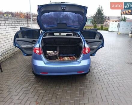 Синій Шевроле Лачетті, об'ємом двигуна 1.6 л та пробігом 357 тис. км за 3094 $, фото 2 на Automoto.ua