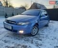 Синий Шевроле Лачетти, объемом двигателя 1.8 л и пробегом 242 тыс. км за 5000 $, фото 1 на Automoto.ua