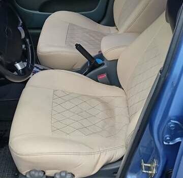 Синий Шевроле Лачетти, объемом двигателя 1.8 л и пробегом 242 тыс. км за 4300 $, фото 4 на Automoto.ua