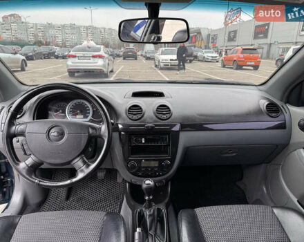 Синій Шевроле Лачетті, об'ємом двигуна 1.6 л та пробігом 189 тис. км за 4400 $, фото 16 на Automoto.ua