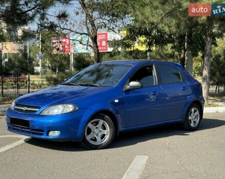 Синий Шевроле Лачетти, объемом двигателя 1.6 л и пробегом 290 тыс. км за 4350 $, фото 2 на Automoto.ua