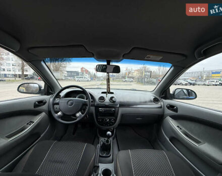 Синий Шевроле Лачетти, объемом двигателя 1.6 л и пробегом 119 тыс. км за 4300 $, фото 10 на Automoto.ua