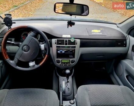 Синій Шевроле Лачетті, об'ємом двигуна 1.8 л та пробігом 280 тис. км за 4500 $, фото 16 на Automoto.ua