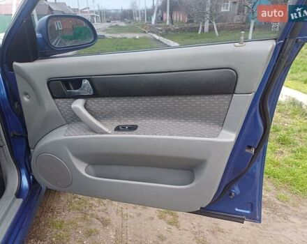 Синій Шевроле Лачетті, об'ємом двигуна 1.8 л та пробігом 186 тис. км за 3950 $, фото 5 на Automoto.ua