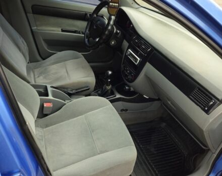 Синій Шевроле Лачетті, об'ємом двигуна 1.6 л та пробігом 230 тис. км за 3350 $, фото 13 на Automoto.ua