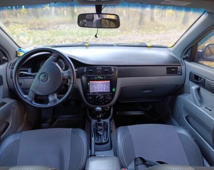 Синій Шевроле Лачетті, об'ємом двигуна 1.6 л та пробігом 214 тис. км за 4200 $, фото 7 на Automoto.ua