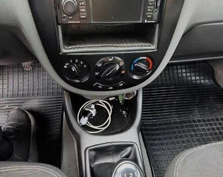 Синий Шевроле Лачетти, объемом двигателя 1.6 л и пробегом 225 тыс. км за 4400 $, фото 18 на Automoto.ua