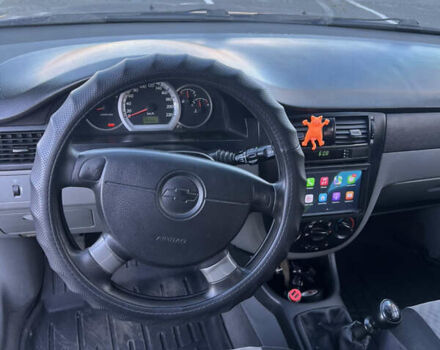 Синій Шевроле Лачетті, об'ємом двигуна 1.6 л та пробігом 294 тис. км за 3000 $, фото 5 на Automoto.ua