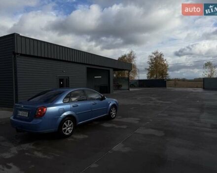 Синий Шевроле Лачетти, объемом двигателя 1.8 л и пробегом 333 тыс. км за 3700 $, фото 5 на Automoto.ua