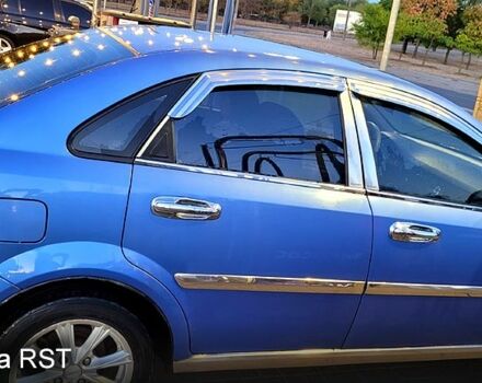 Синий Шевроле Лачетти, объемом двигателя 1.8 л и пробегом 382 тыс. км за 4000 $, фото 5 на Automoto.ua