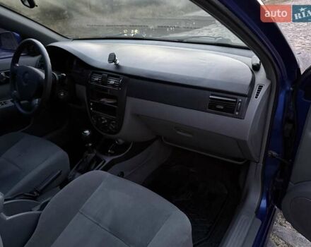 Синий Шевроле Лачетти, объемом двигателя 1.8 л и пробегом 187 тыс. км за 4000 $, фото 17 на Automoto.ua