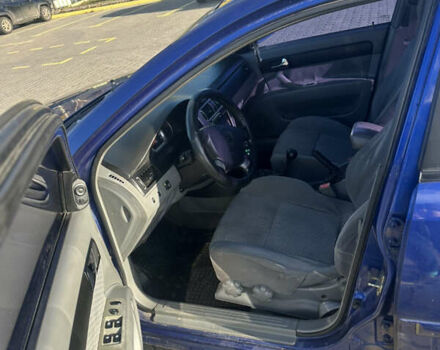 Синий Шевроле Лачетти, объемом двигателя 1.8 л и пробегом 330 тыс. км за 3500 $, фото 6 на Automoto.ua