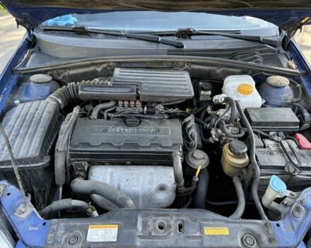 Синий Шевроле Лачетти, объемом двигателя 1.8 л и пробегом 297 тыс. км за 3600 $, фото 7 на Automoto.ua