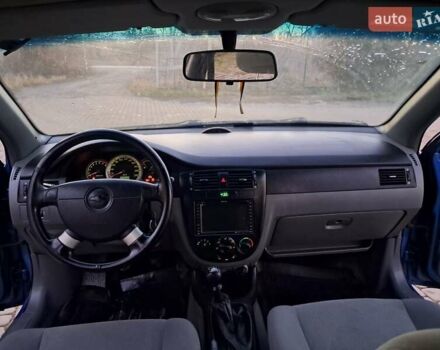 Синий Шевроле Лачетти, объемом двигателя 1.8 л и пробегом 148 тыс. км за 2999 $, фото 28 на Automoto.ua