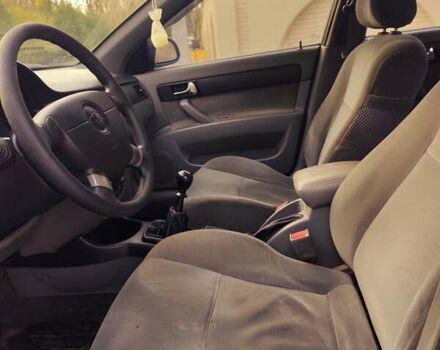 Синий Шевроле Лачетти, объемом двигателя 1.8 л и пробегом 270 тыс. км за 2800 $, фото 10 на Automoto.ua