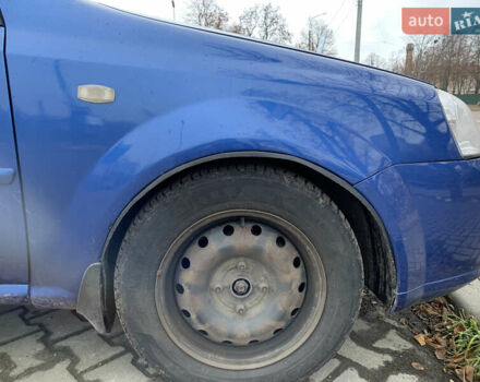 Синий Шевроле Лачетти, объемом двигателя 1.8 л и пробегом 318 тыс. км за 4000 $, фото 9 на Automoto.ua