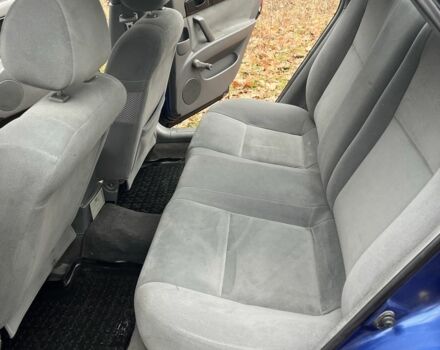 Синий Шевроле Лачетти, объемом двигателя 1.6 л и пробегом 217 тыс. км за 2500 $, фото 12 на Automoto.ua