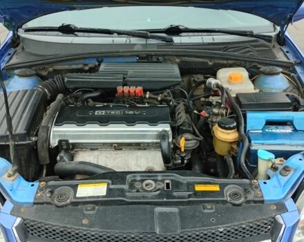 Синий Шевроле Лачетти, объемом двигателя 1 л и пробегом 170 тыс. км за 4000 $, фото 5 на Automoto.ua