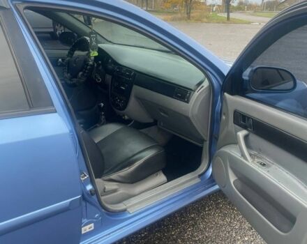 Шевроле Лачетти 2005 в Пятихатках на Automoto.ua Синий Шевроле Лачетти, объемом двигателя 1.8 л и пробегом 300 тыс. км за 3500 $, фото 5 на Automoto.ua