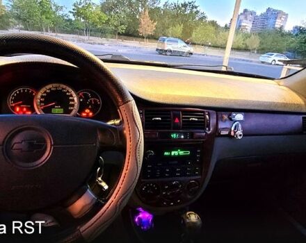 Синий Шевроле Лачетти, объемом двигателя 1.8 л и пробегом 382 тыс. км за 4000 $, фото 3 на Automoto.ua