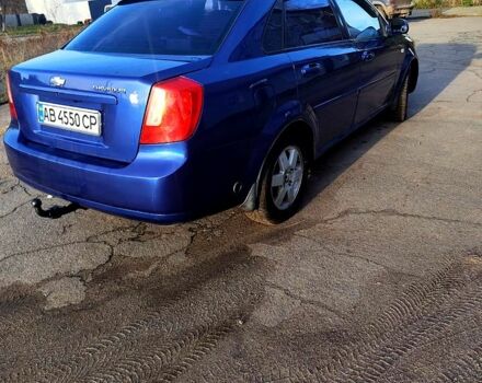 Синий Шевроле Лачетти, объемом двигателя 1.8 л и пробегом 200 тыс. км за 4600 $, фото 3 на Automoto.ua